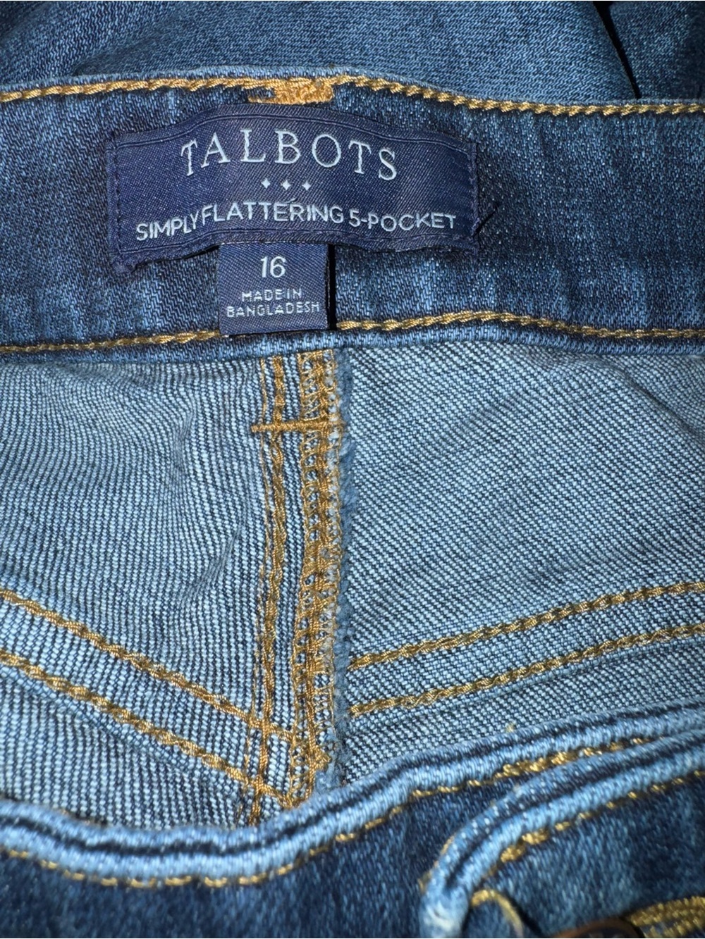 Talbots Simply Flattering 5-Pocket Jeans Straight Leg Size 16 Dark Wash EUC - Picture 4 of 6